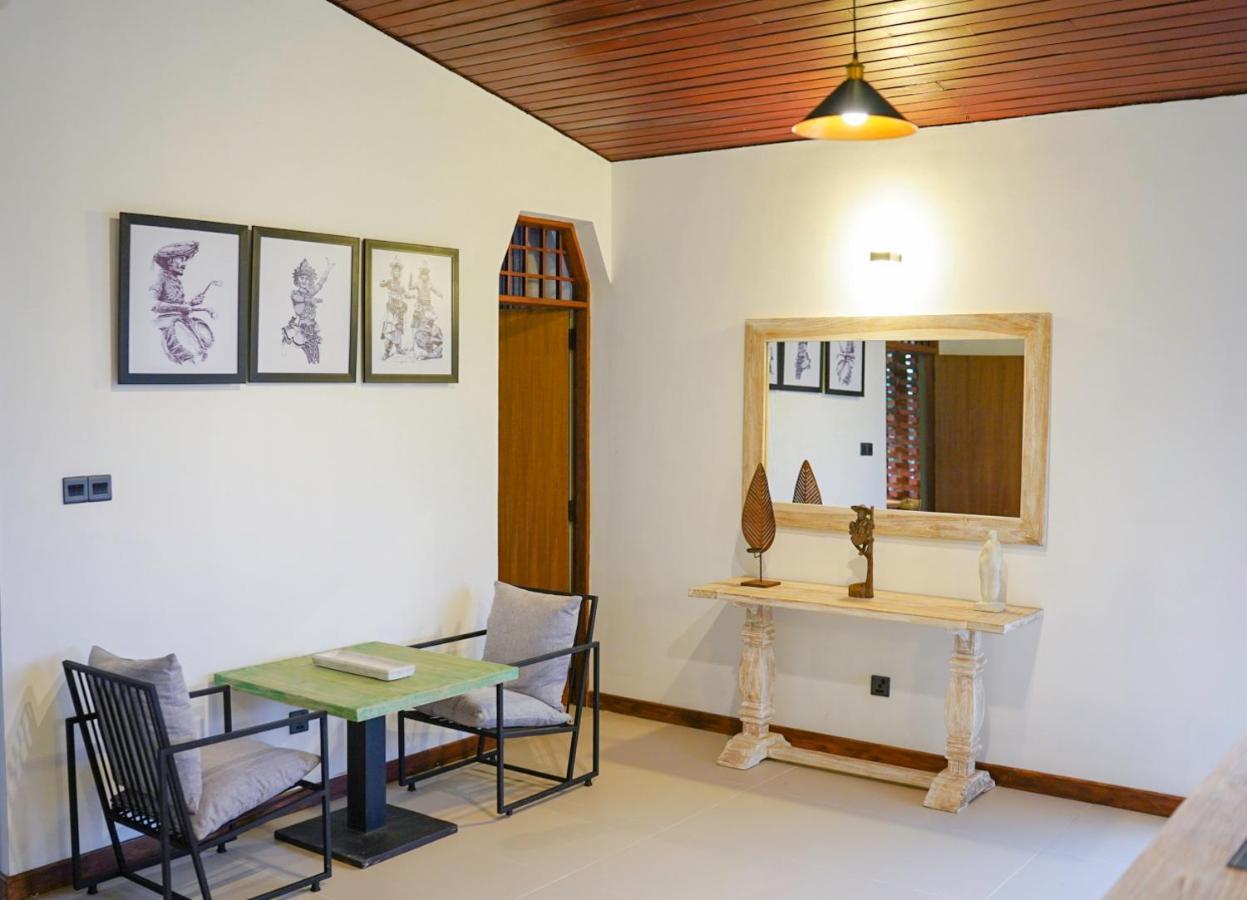 Chariot Square Hotell Kandy Exteriör bild